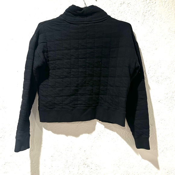 Tuckernuck Black Quilted Wright Funnel Neck Pullover Sweatshirt - Picture 9 of 10
